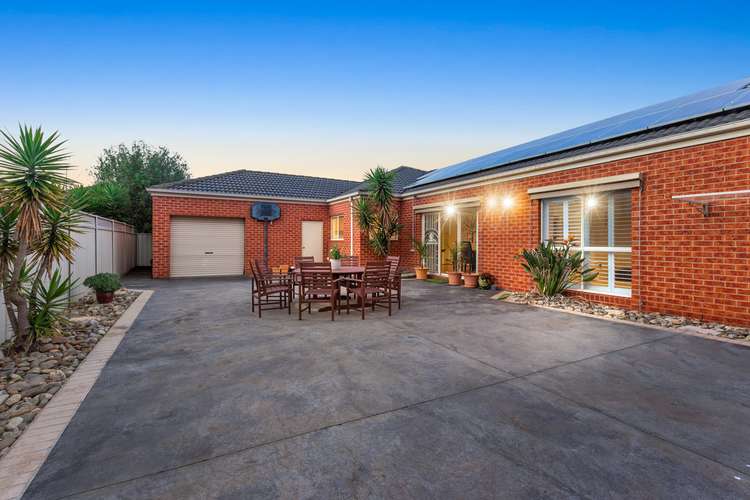 Fourth view of Homely house listing, 7 Girraween Place, Caroline Springs VIC 3023