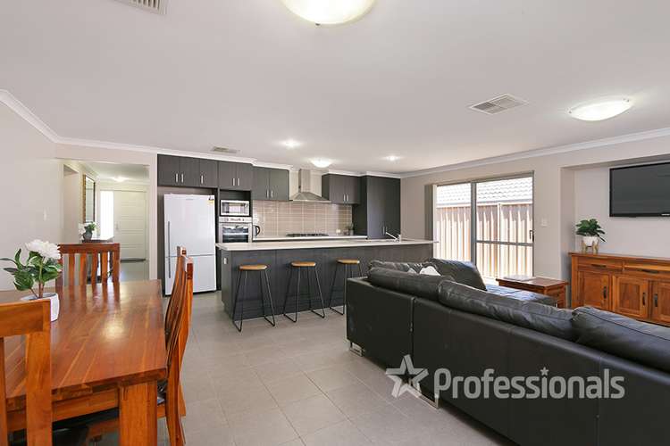 Seventh view of Homely house listing, 8 Northwood loop, Thornlie WA 6108