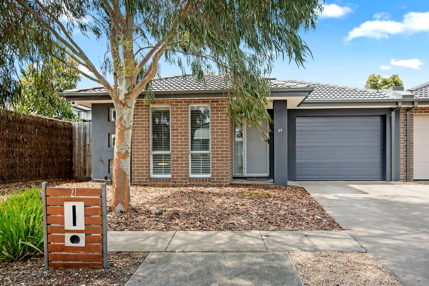 Main view of Homely house listing, 21 Botany Drive, Carrum Downs VIC 3201