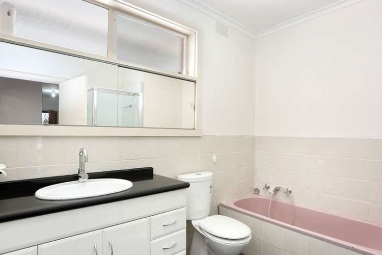Fifth view of Homely house listing, 2 Ballarat Street, Lalor VIC 3075