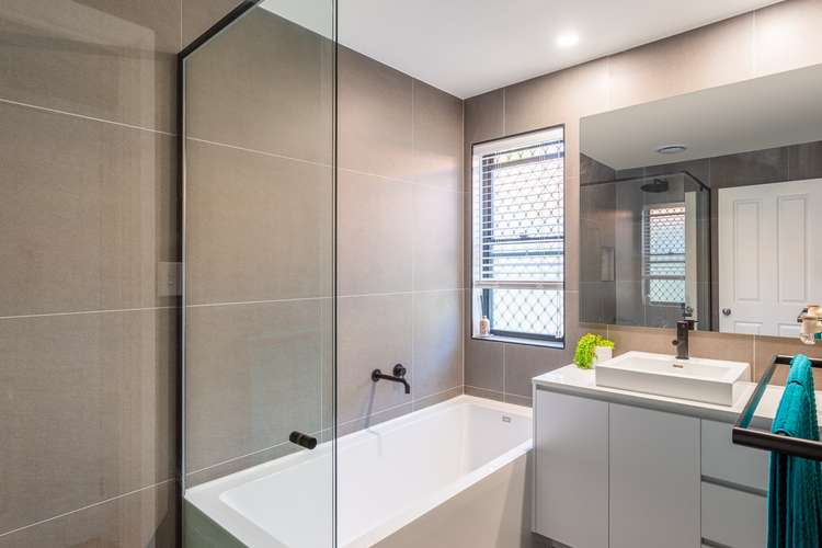 Sixth view of Homely house listing, 18 Gentian Drive, Arundel QLD 4214