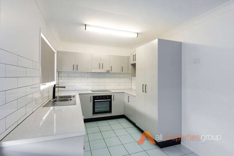Second view of Homely semiDetached listing, 1/11 Crestview Street, Loganlea QLD 4131