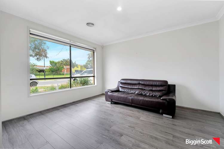 Second view of Homely house listing, 8 Parkvista Drive, Truganina VIC 3029