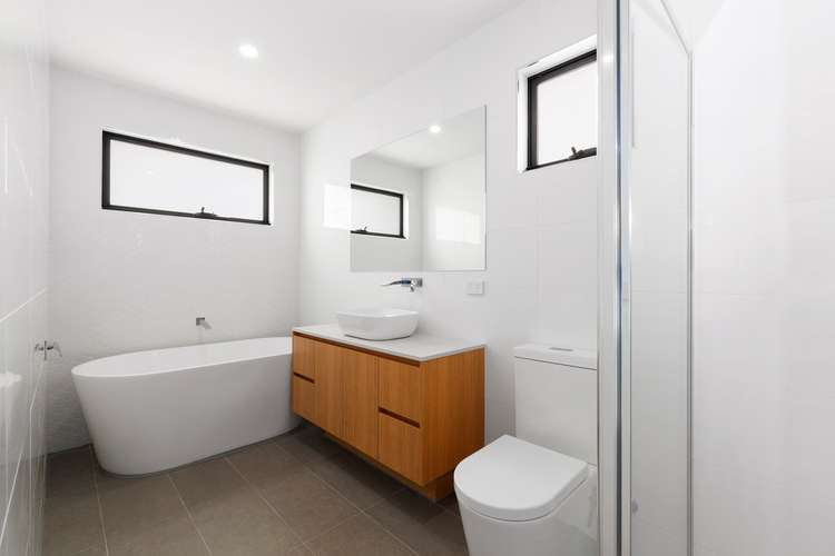 Sixth view of Homely townhouse listing, 4/17 Edward Street, Macleod VIC 3085