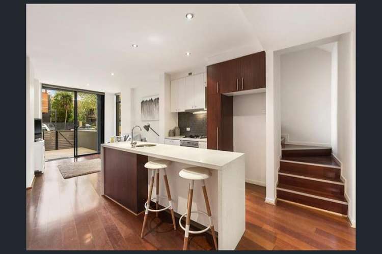 Second view of Homely apartment listing, 1/129 Ormond Esplanade, Elwood VIC 3184