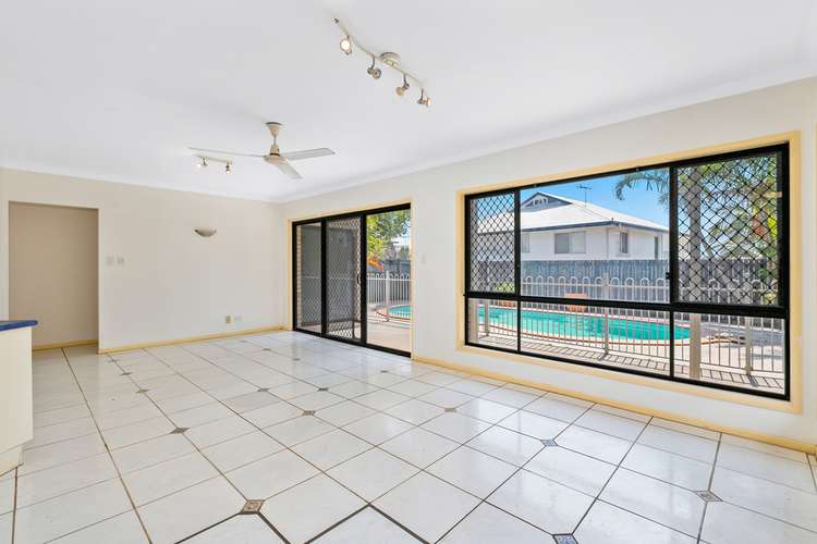 Fifth view of Homely house listing, 3 Jonbar Court, Thornlands QLD 4164