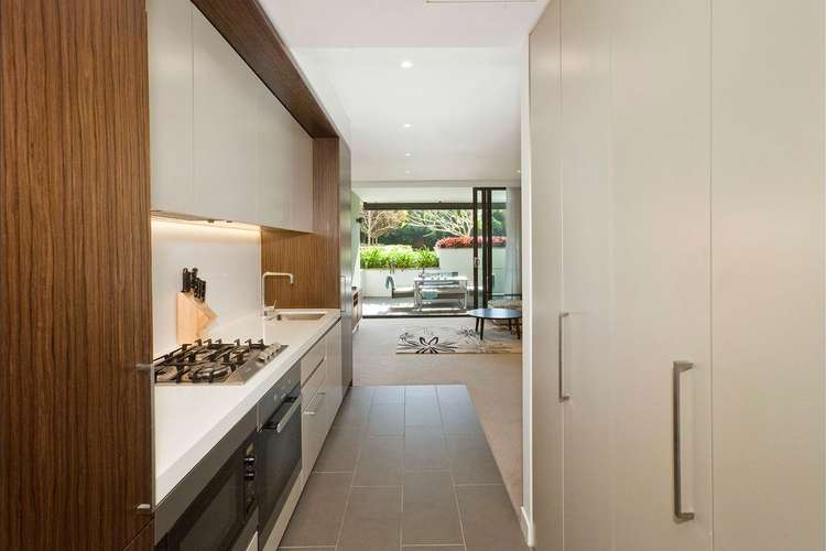 Third view of Homely apartment listing, 214/4 Neild Avenue, Rushcutters Bay NSW 2011