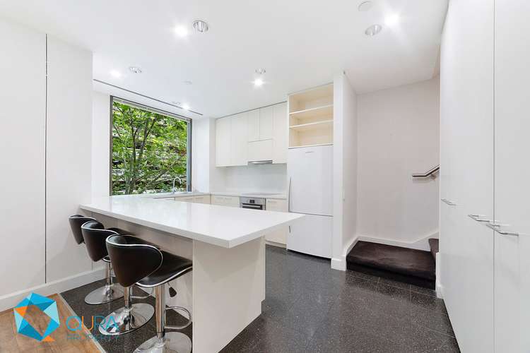 Third view of Homely apartment listing, 6/535 Flinders Lane, Melbourne VIC 3000