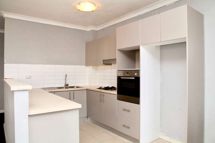 Main view of Homely unit listing, 12/30-32 Lydbrook Street, Westmead NSW 2145