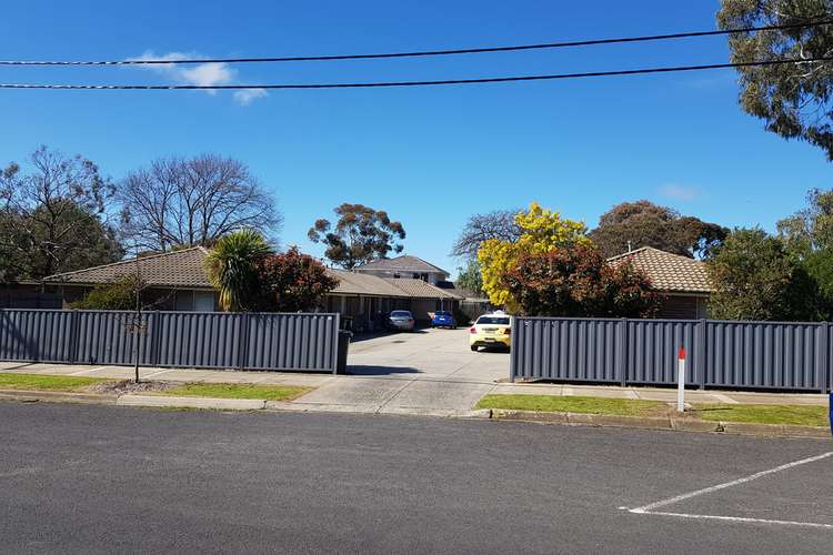 Second view of Homely unit listing, 18/9-13 Ligar Street, Sunbury VIC 3429