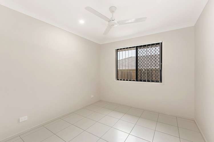 Fifth view of Homely unit listing, 2/4 Matthias Way, Leichhardt QLD 4305
