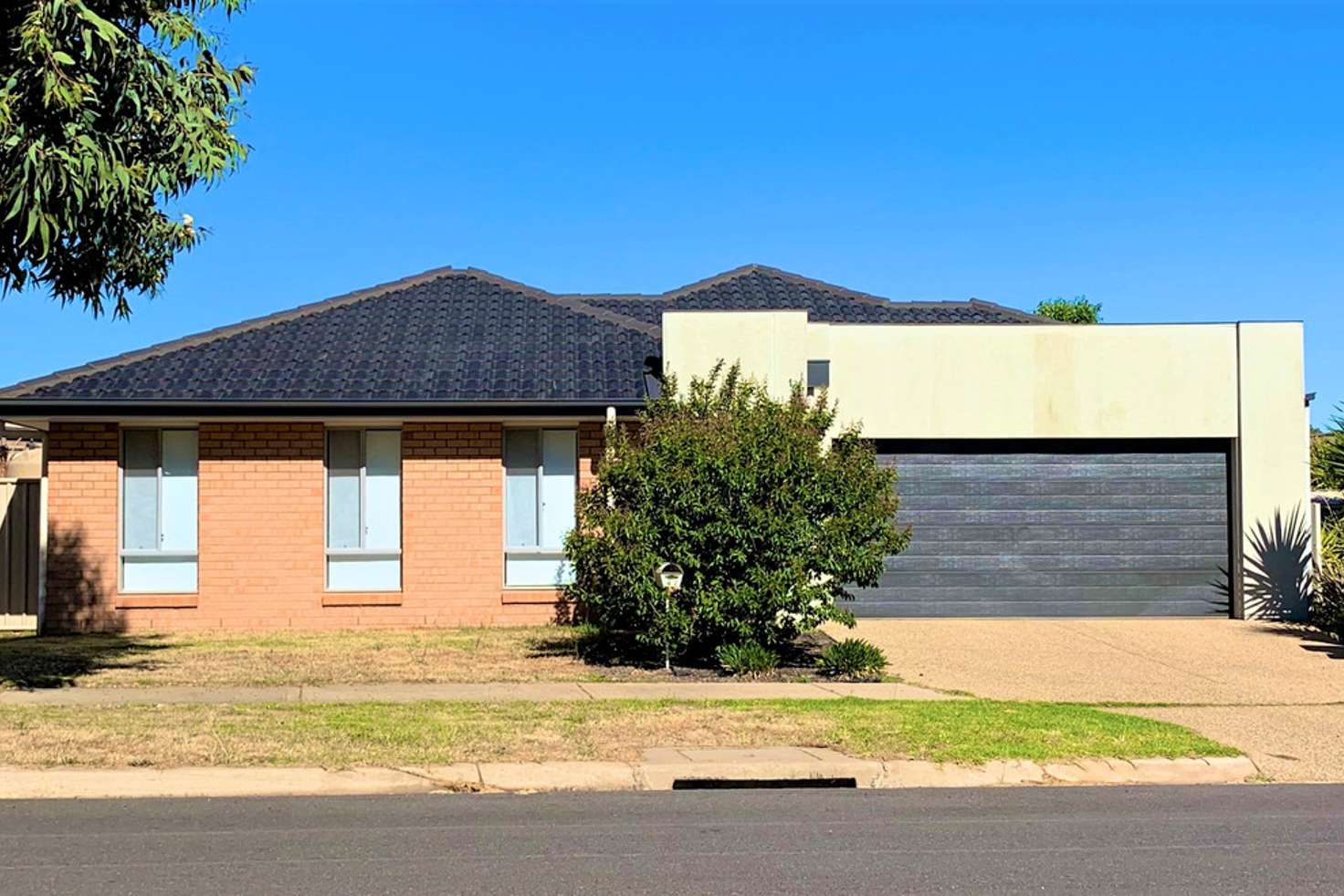 Main view of Homely house listing, 42 Greta Drive, Hamilton Valley NSW 2641