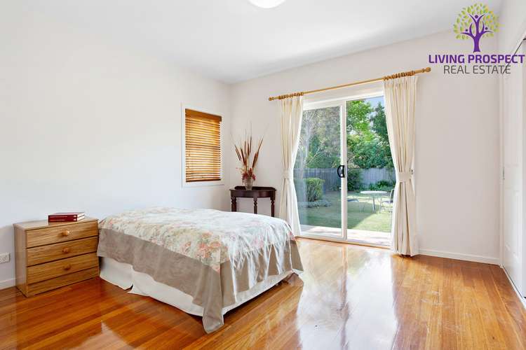 Fifth view of Homely house listing, 20 Grand Canal Boulevard, Sanctuary Lakes VIC 3030