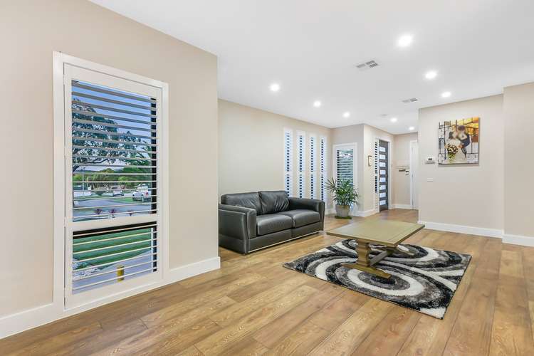 Sixth view of Homely townhouse listing, 1/11 Castlecrag Close, Endeavour Hills VIC 3802