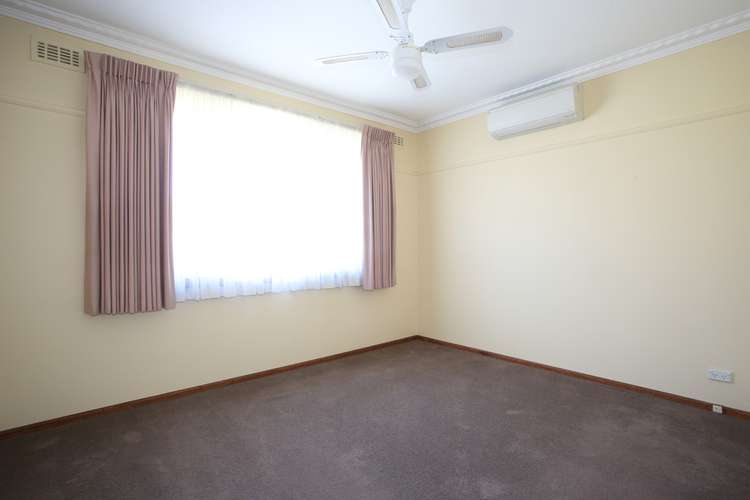 Fourth view of Homely house listing, 2 Lawborough Avenue, Parkdale VIC 3195