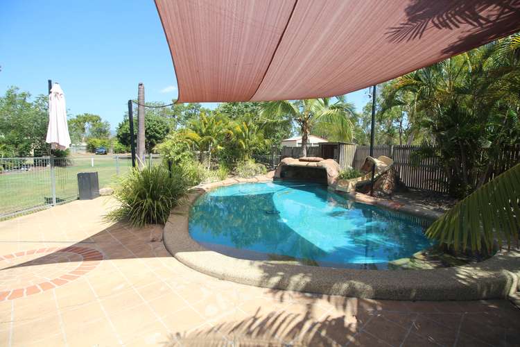 Main view of Homely acreageSemiRural listing, 7 Mawson Street, Bluewater Park QLD 4818