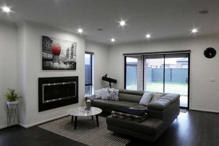 Fifth view of Homely house listing, 51 Trillium Boulevard, Cranbourne North VIC 3977