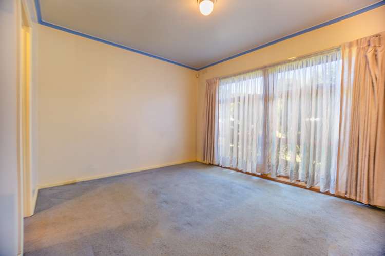 Fifth view of Homely house listing, 2 Ellery Court, Mulgrave VIC 3170