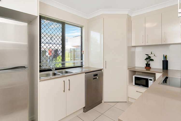 Fourth view of Homely townhouse listing, 16/1 Emerald Place, Bridgeman Downs QLD 4035