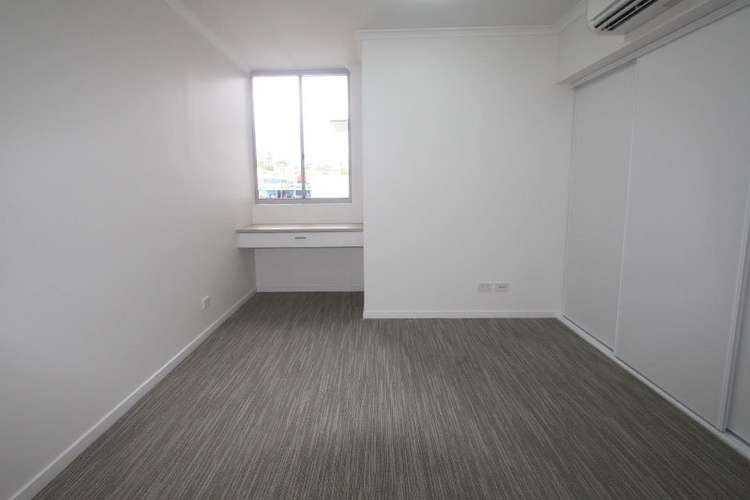 Second view of Homely unit listing, 32a/128 Merivale Street, South Brisbane QLD 4101