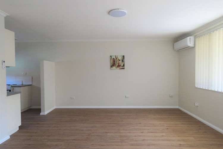 Second view of Homely unit listing, 2/333 Smith Street, Albury NSW 2640
