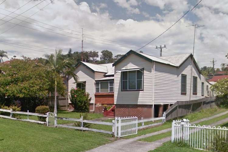 Main view of Homely unit listing, 2/18 Myrtle Street, Coniston NSW 2500