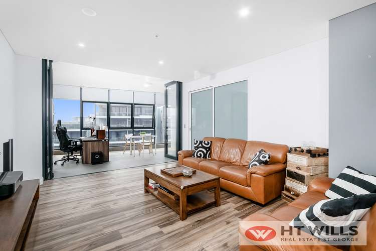 Main view of Homely apartment listing, 1361/61 Church Avenue, Mascot NSW 2020