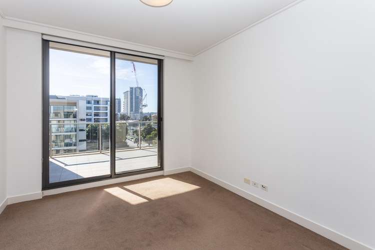Fourth view of Homely apartment listing, 403/19 Shoreline Drive, Rhodes NSW 2138