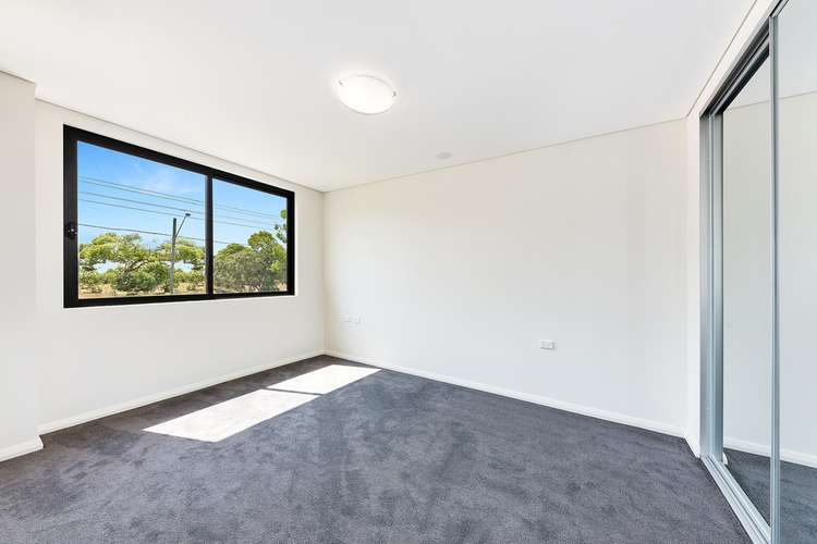 Fifth view of Homely apartment listing, 8/455 Pacific Highway, Asquith NSW 2077