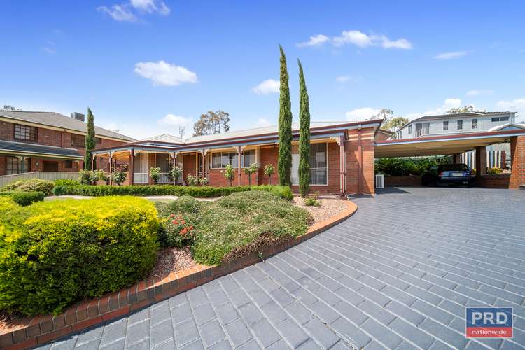 Second view of Homely house listing, 2 Kooyong Close, Kennington VIC 3550