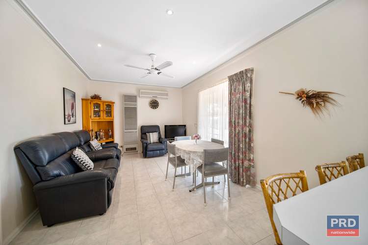 Fifth view of Homely house listing, 2 Kooyong Close, Kennington VIC 3550