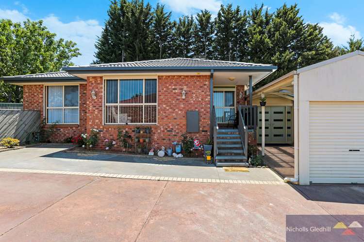 Main view of Homely house listing, 2/19 Temby Close, Endeavour Hills VIC 3802