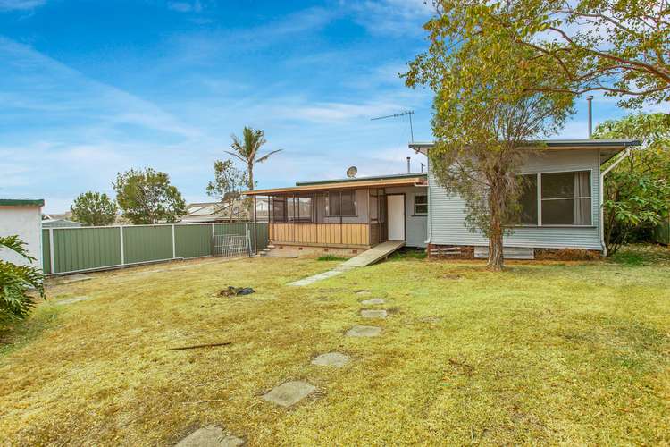 Fifth view of Homely house listing, 1 Maiden Avenue, Taree NSW 2430