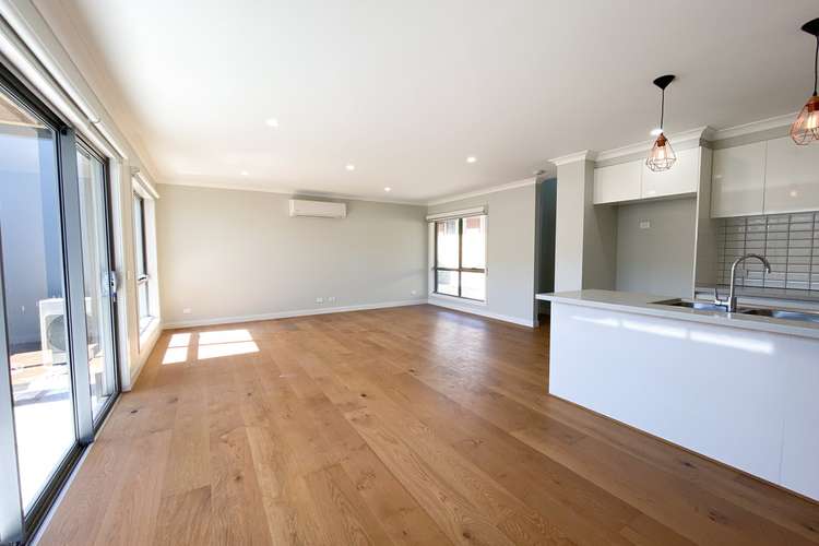 Third view of Homely townhouse listing, 2/9 Fraser Avenue, Edithvale VIC 3196