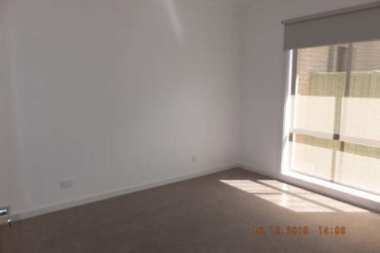 Fourth view of Homely unit listing, 2/5 Graham Street, Shepparton VIC 3630