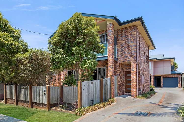 Main view of Homely townhouse listing, 1/16 Kingsmill Street, Chermside QLD 4032