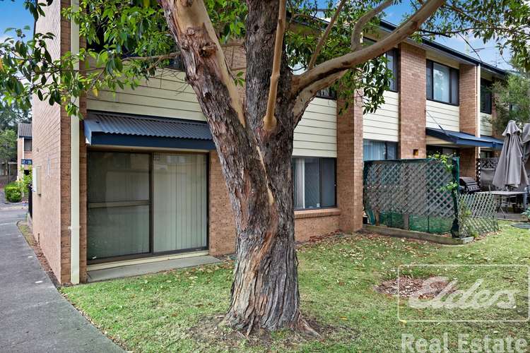 Fourth view of Homely townhouse listing, 32/1 ROBERTS STREET, Charlestown NSW 2290