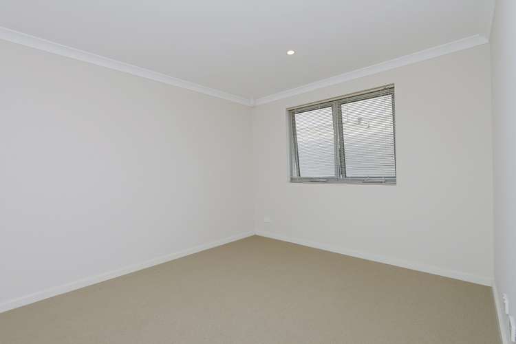 Fifth view of Homely unit listing, 8/45 Bushby Street, Midvale WA 6056