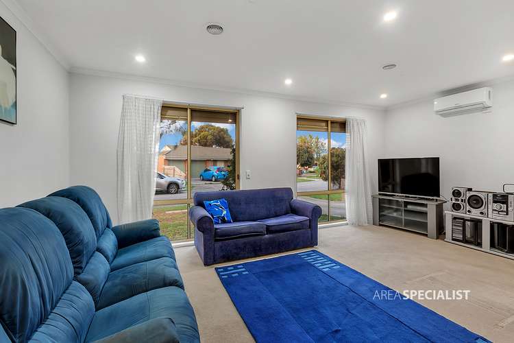 Second view of Homely house listing, 3 Shadi Court, Cranbourne West VIC 3977