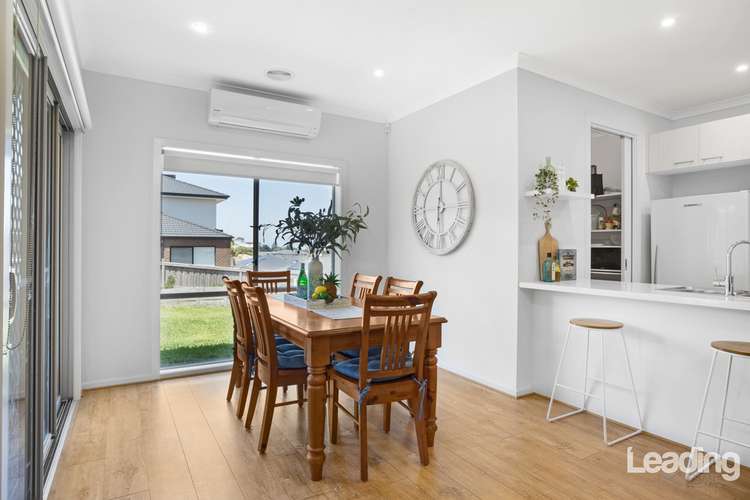 Sixth view of Homely house listing, 32 Beckview Crescent, Sunbury VIC 3429