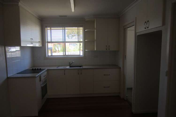 Fourth view of Homely unit listing, 10/437 Station Street, Bonbeach VIC 3196