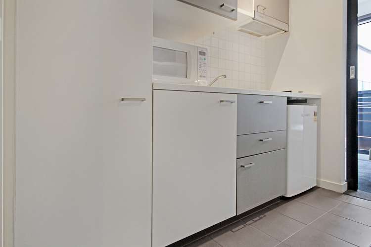 Third view of Homely apartment listing, 703/591-593 Elizabeth St, Melbourne VIC 3000