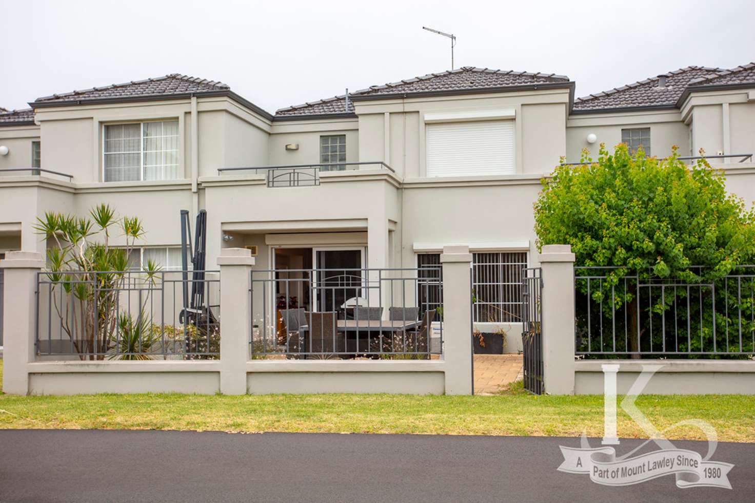 Main view of Homely townhouse listing, 4/19 Fogerthorpe Crescent, Maylands WA 6051