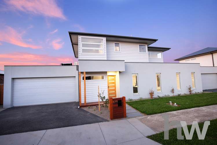 Main view of Homely townhouse listing, 38 Queen Street, Belmont VIC 3216