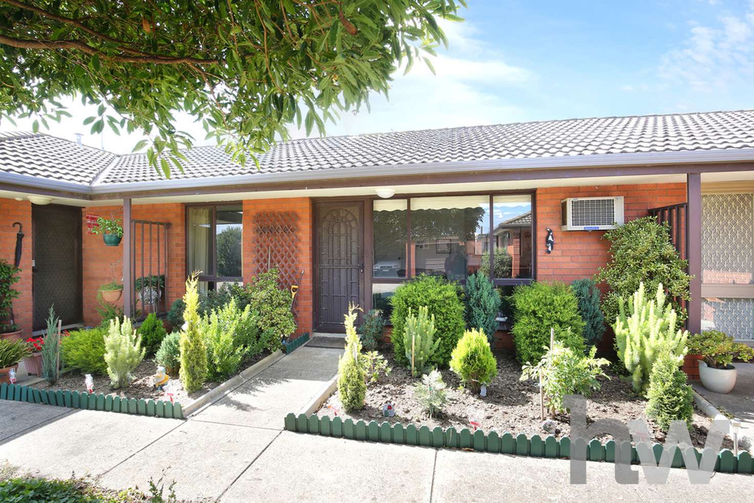 Main view of Homely unit listing, 2/315-317 Boundary Road, St Albans Park VIC 3219