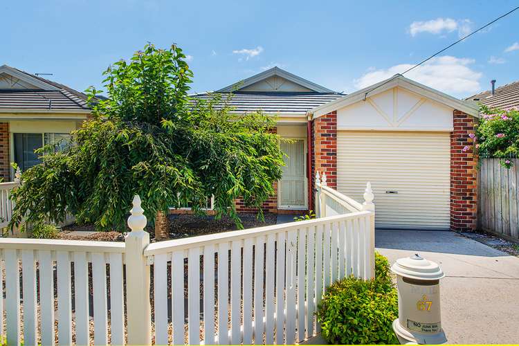Main view of Homely unit listing, 2/67 Northcliffe Road, Edithvale VIC 3196
