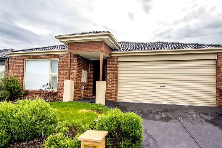 86 Mountainview Boulevard, Cranbourne North VIC 3977