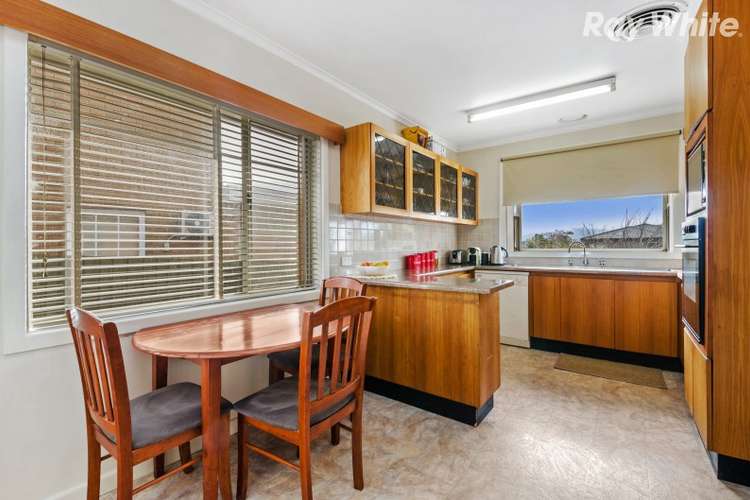 Second view of Homely house listing, 21 Trevor Court, Mount Waverley VIC 3149