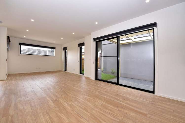 Second view of Homely townhouse listing, 3/6 Bloom Street, Frankston VIC 3199