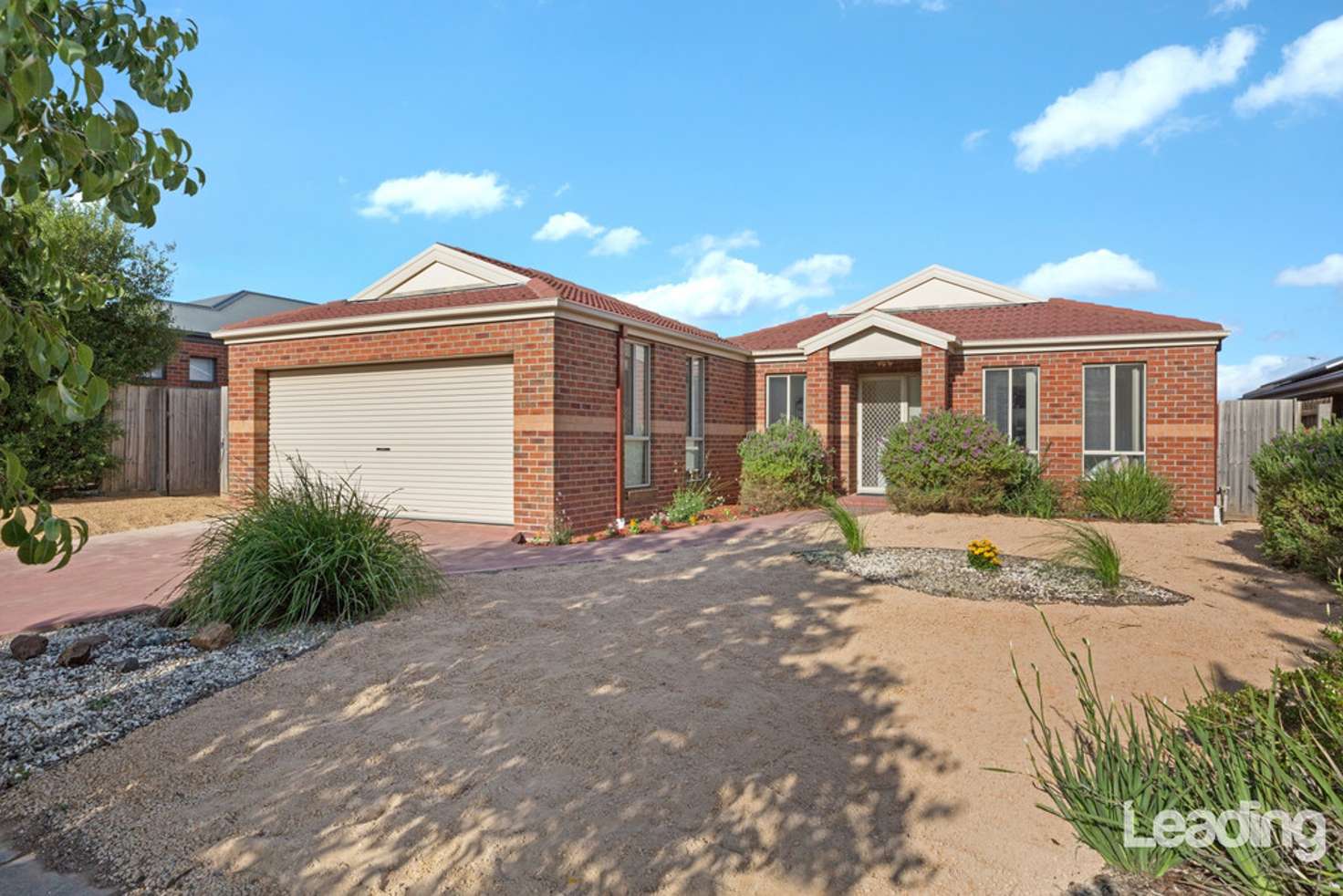 Main view of Homely house listing, 2 Redpath Court, Sunbury VIC 3429